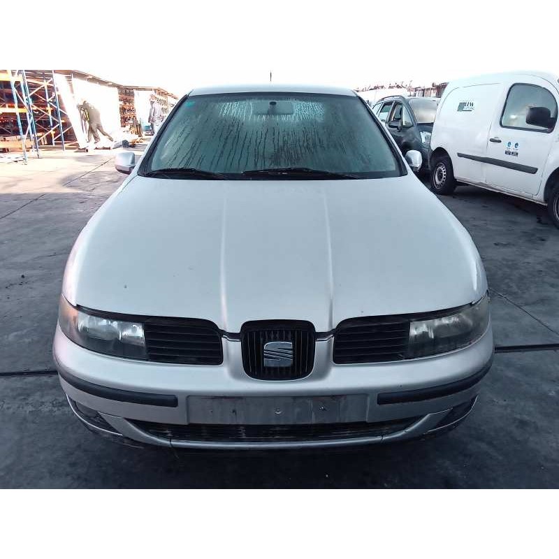 seat toledo (1m2) del año 2000