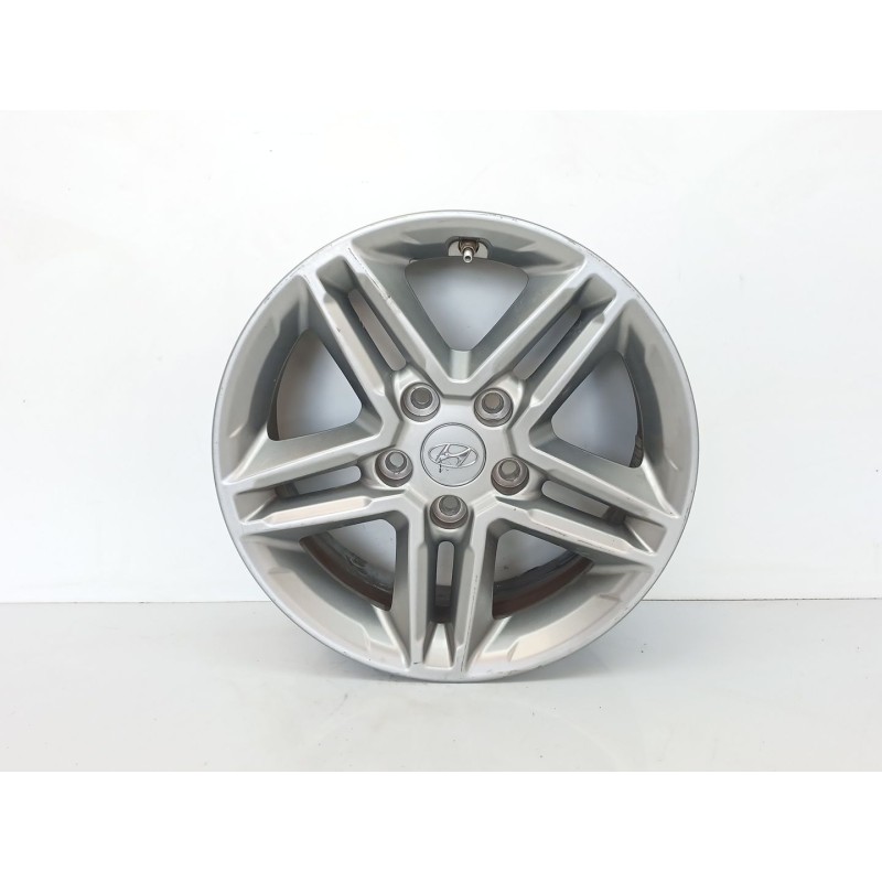 Recambio de llanta para hyundai kona maxx 2wd referencia OEM IAM 52910J9100  