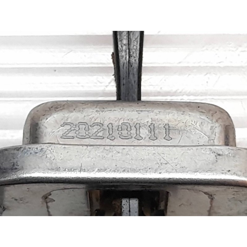 Recambio de retenedor puerta trasera izquierda para renault captur ii e-tech engineered referencia OEM IAM 20210111 - Gris 2