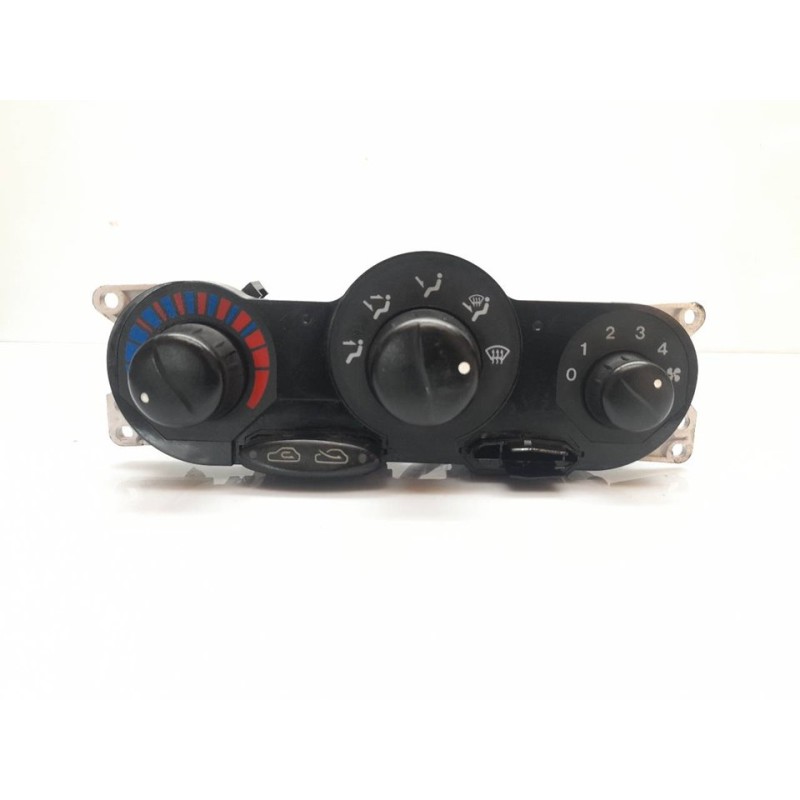 Recambio de mando calefaccion / aire acondicionado para hyundai coupe (j2) referencia OEM IAM SJ0A 61707 