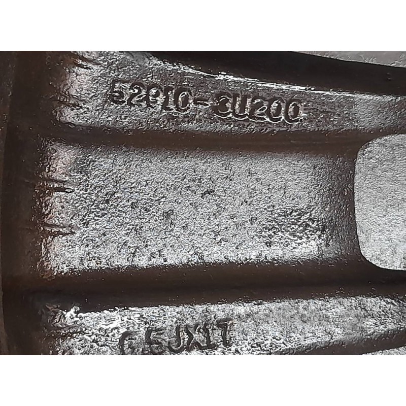 Recambio de llanta para kia sportage drive 4x2 referencia OEM IAM 529103U200 2