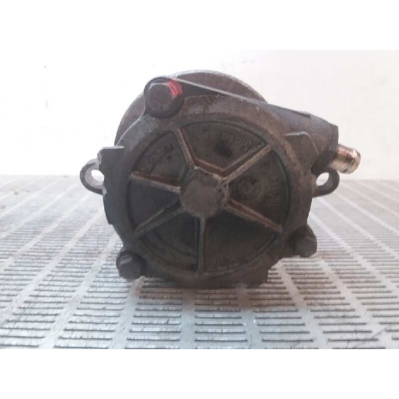 Recambio de depresor freno / bomba vacio para bmw serie 3 berlina (e46) 320d referencia OEM IAM 96110885 - Rojo 2