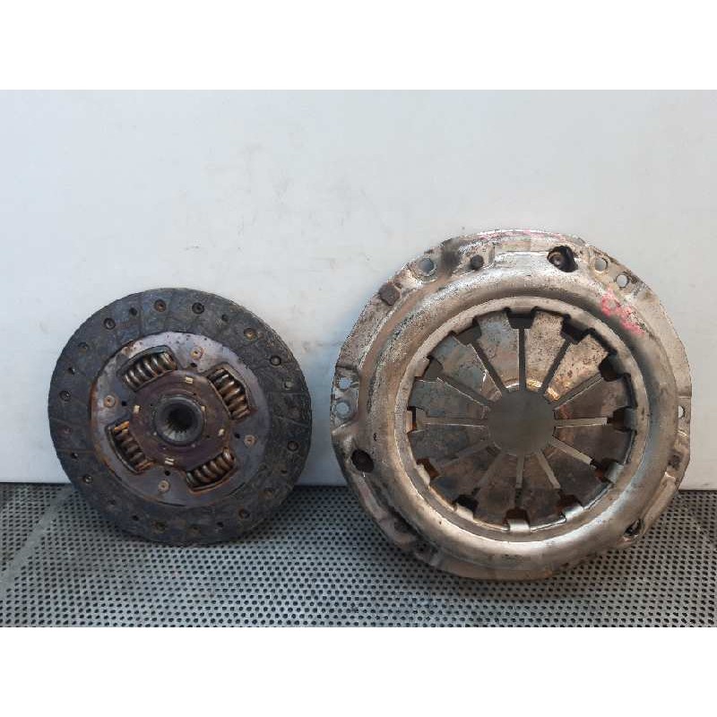 Recambio de kit embrague para suzuki baleno berlina sy (eg) 1.9 turbodiesel referencia OEM IAM 2