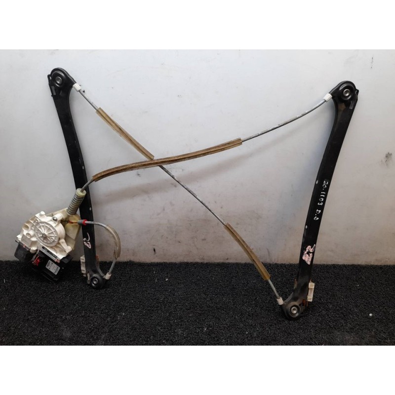 Recambio de elevalunas delantero derecho para audi a3 (8p) 1.9 tdi attraction referencia OEM IAM 8P0959802H  