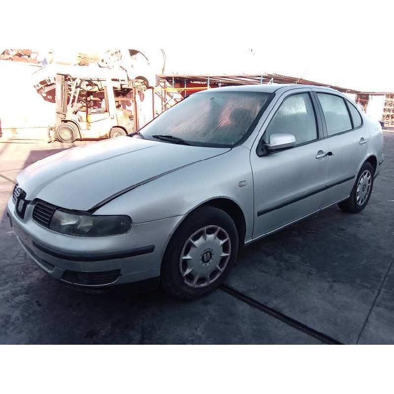 seat toledo (1m2) del año 2000