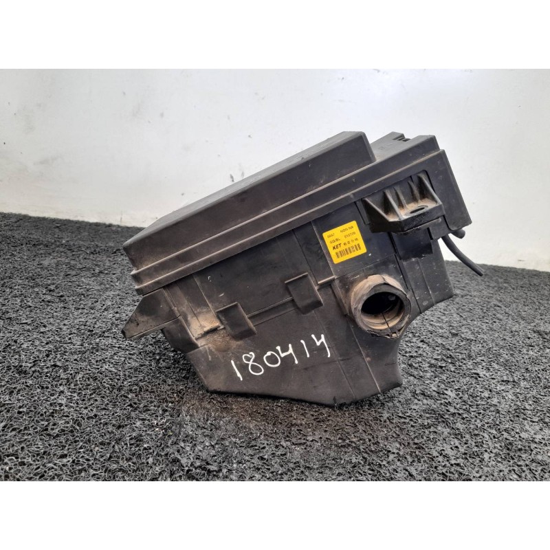 Recambio de caja reles / fusibles para kia carnival ii 2.9 cdri ex referencia OEM IAM 1001720004 - Negro 3