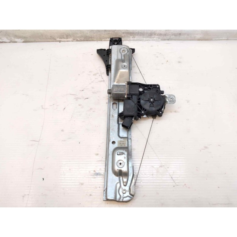 Recambio de elevalunas trasero izquierdo para opel insignia berlina excellence referencia OEM IAM 20952450 061614 C07521102