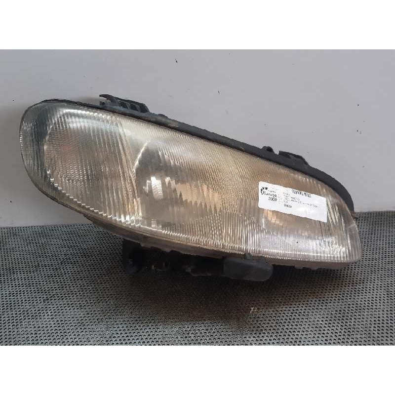 Recambio de faro derecho para opel omega b 3.0 v6 cat (x 30 xe) referencia OEM IAM 3