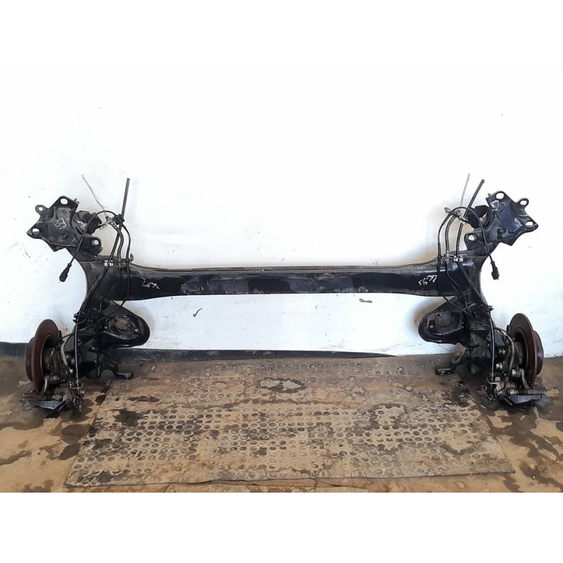 Recambio de puente trasero para renault megane iii berlina 5 p dynamique referencia OEM IAM   
