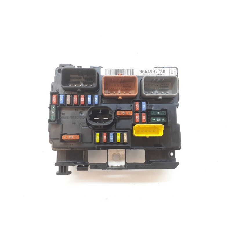 Recambio de caja reles / fusibles para citroën c3 exclusive referencia OEM IAM 9664997780  