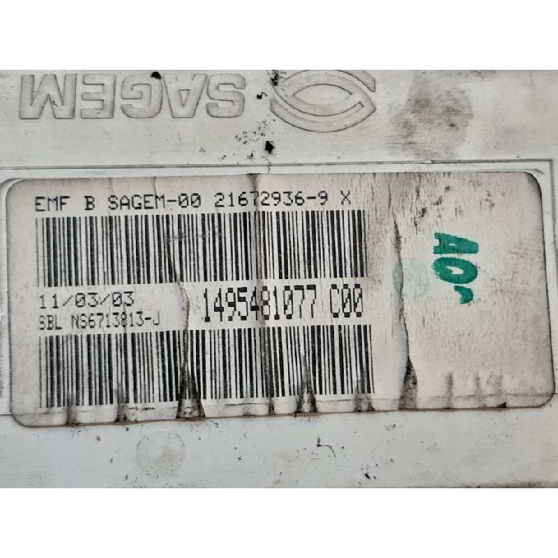 Recambio de pantalla multifuncion para citroën c8 2.0 hdi sx referencia OEM IAM 1495481077 - Negro 3