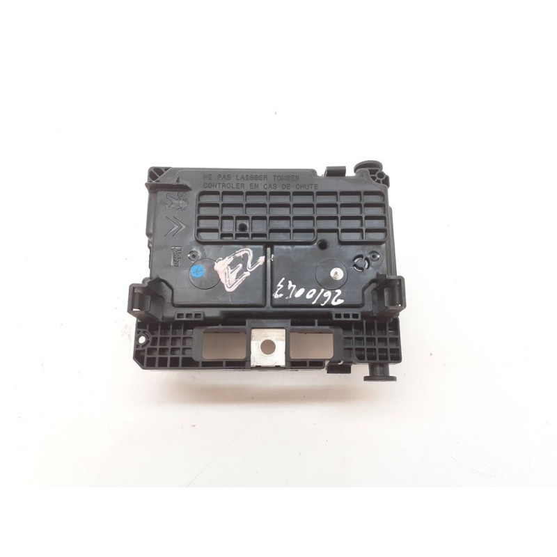 Recambio de caja reles / fusibles para citroën c3 exclusive referencia OEM IAM 9664997780 - Gris 3