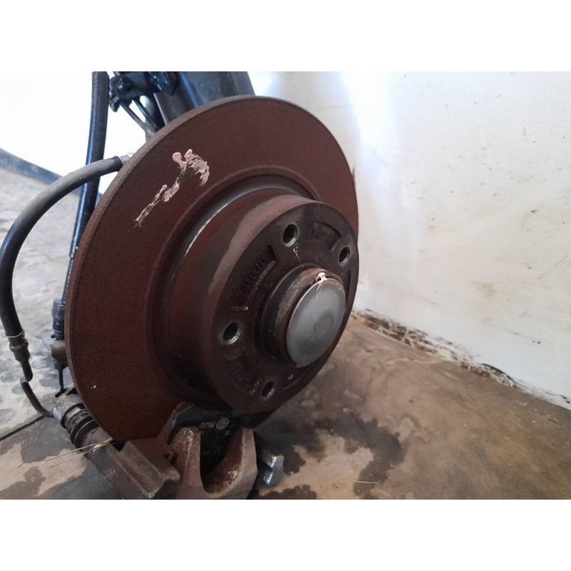 Recambio de puente trasero para renault megane iii berlina 5 p dynamique referencia OEM IAM 5