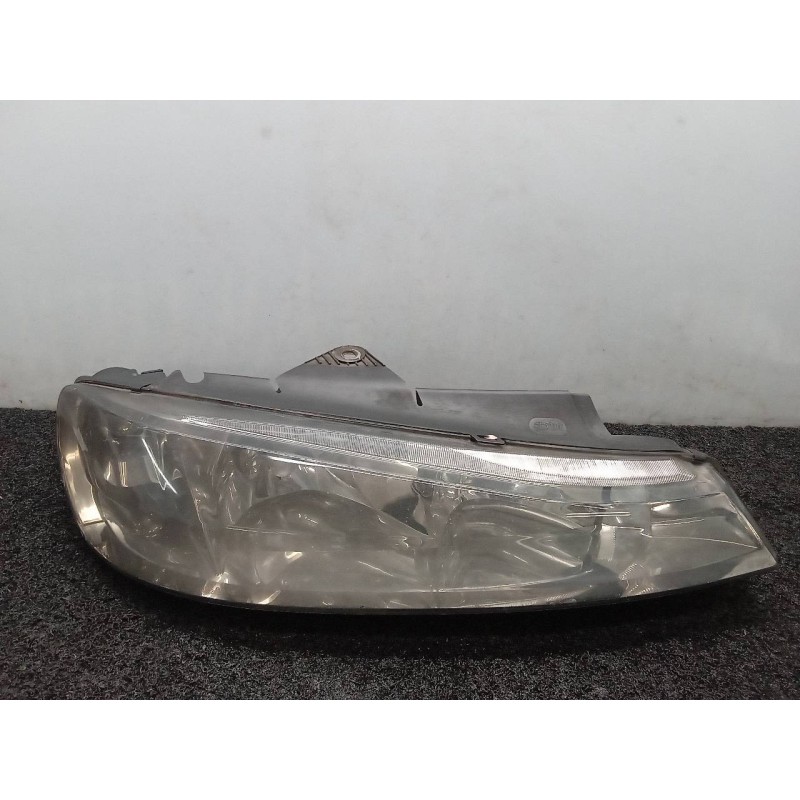 Recambio de faro derecho para peugeot 406 berlina (s1/s2) stdt referencia OEM IAM 0301175002  BOSCH