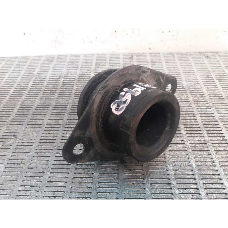 Recambio de soporte cambio para renault trafic combi (ab 4.01) referencia OEM IAM 820000384D - Blanco 2