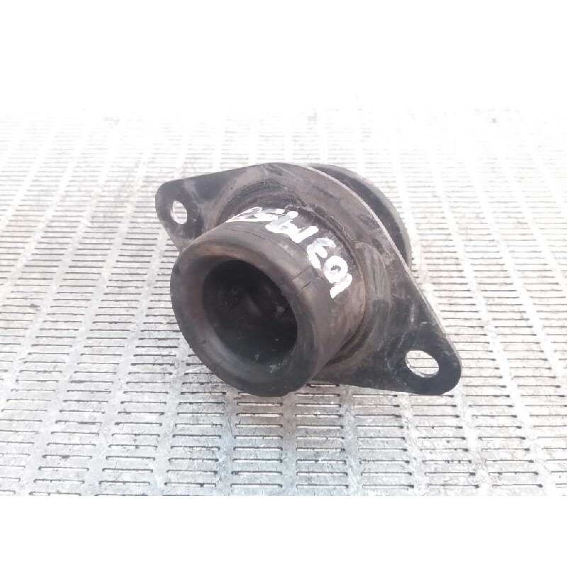 Recambio de soporte cambio para renault trafic combi (ab 4.01) referencia OEM IAM 820000384D - Blanco 4