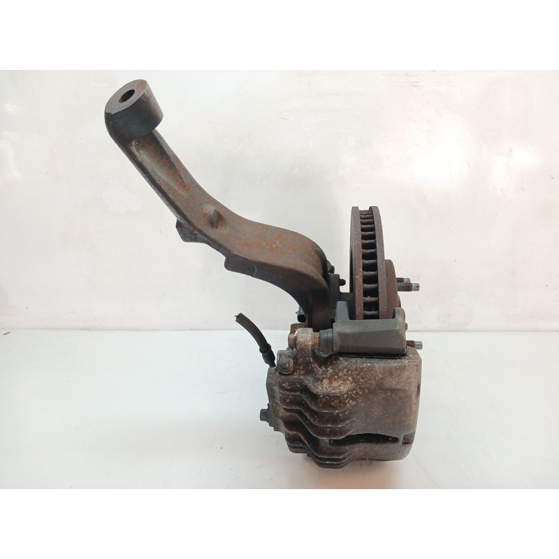 Recambio de mangueta delantera derecha para chevrolet camaro cabrio piel referencia OEM IAM 3022  