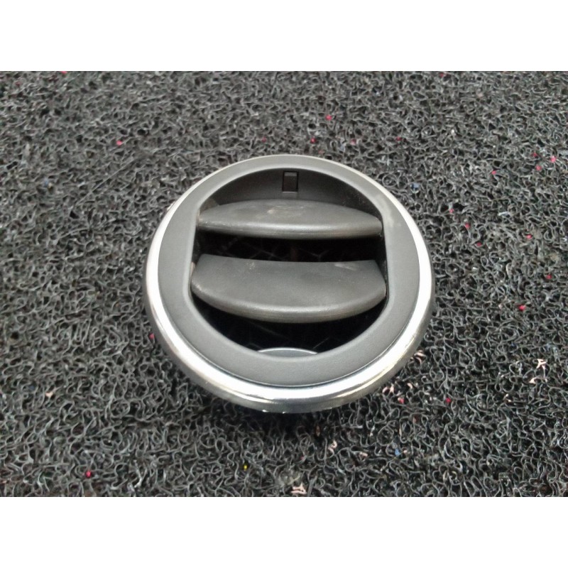 Recambio de rejilla aireadora para chevrolet aveo ls referencia OEM IAM   