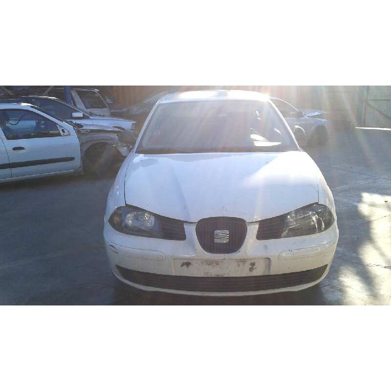 seat ibiza (6l1) del año 2003