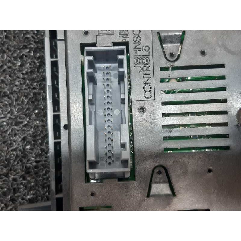 Recambio de pantalla multifuncion para opel astra gtc sport referencia OEM IAM 13275085 565412769 - Rojo 4