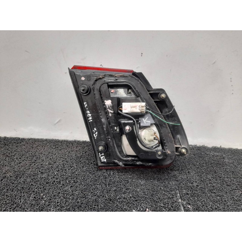 Recambio de piloto trasero derecho interior para nissan almera (n16/e) comfort referencia OEM IAM 2