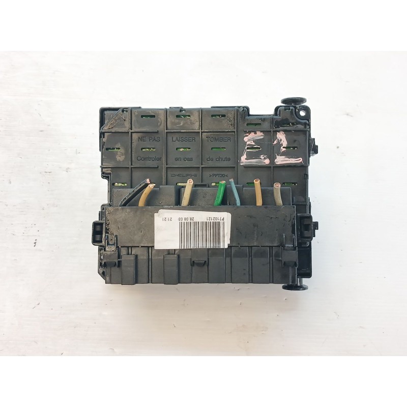 Recambio de caja reles / fusibles para peugeot 307 (3a/c) 1.6 16v referencia OEM IAM 9650664180 - Gris 3