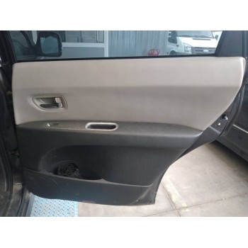 GUARNECIDO PUERTA TRASERA DERECHA 