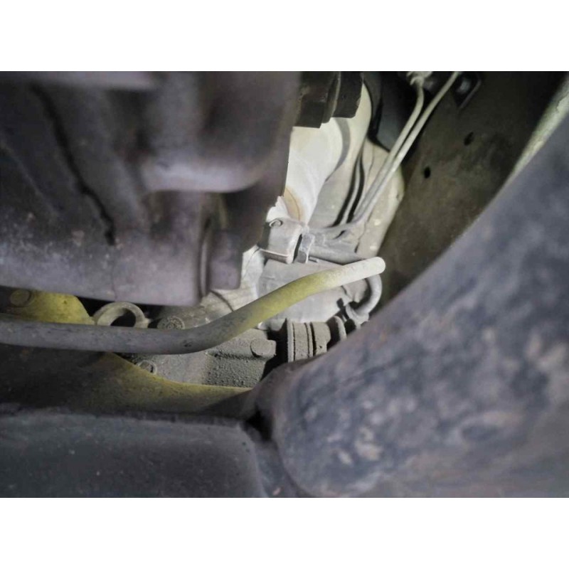 Recambio de tubo presion direccion asistida para kia carnival 2.9 crdi vgt active referencia OEM IAM - Negro 3