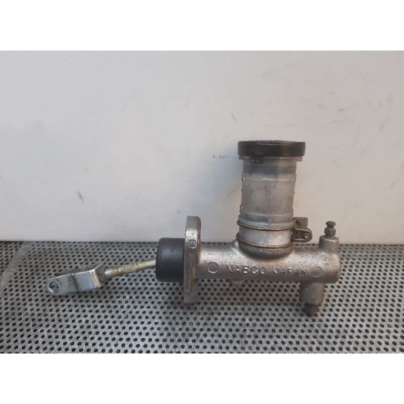 Recambio de bomba embrague para ford maverick (ml) gls referencia OEM IAM 3