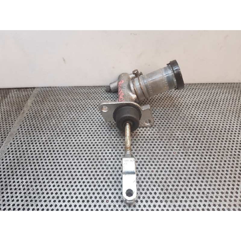 Recambio de bomba embrague para ford maverick (ml) gls referencia OEM IAM 4