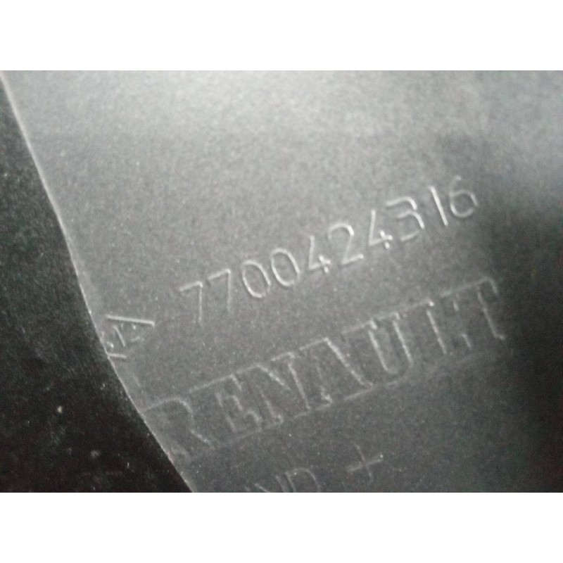 Recambio de aleron trasero para renault laguna ii grandtour (kg0) privilege referencia OEM IAM 7700424316 3