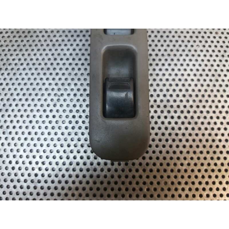Recambio de mando elevalunas delantero izquierdo para suzuki alto rf 410 (ff) 1.1 16v cat referencia OEM IAM 2