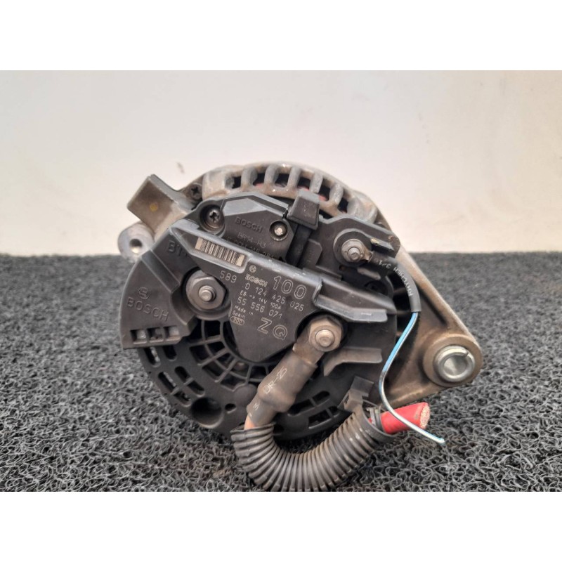 Recambio de alternador para opel astra gtc enjoy referencia OEM IAM 0124425025 55556071 BOSCH - Negro 3