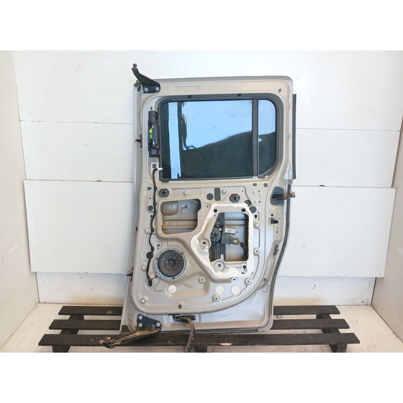 Recambio de puerta lateral corredera derecha para opel combo life expression referencia OEM IAM - Marrón 2