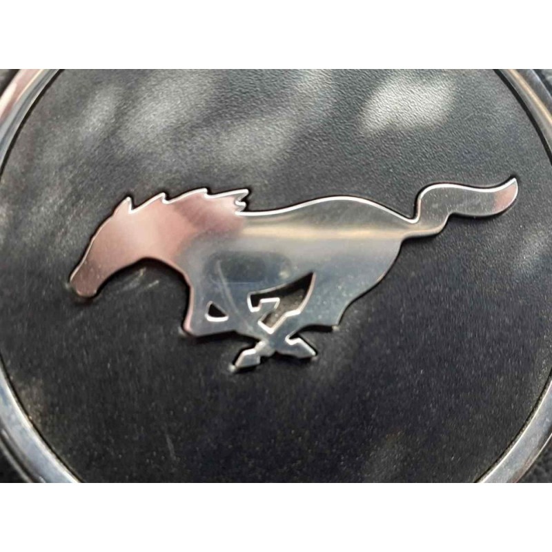 Recambio de aforador para ford mustang gt referencia OEM IAM - Rojo 2