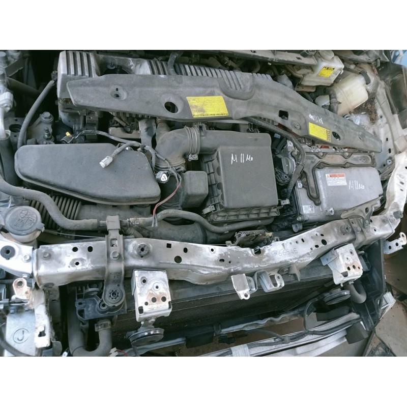 Recambio de panel frontal para toyota prius (nhw30) plug-in hybrid advance referencia OEM IAM   