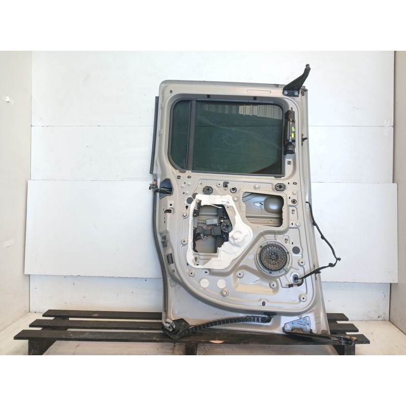 Recambio de puerta lateral corredera izquierda para opel combo life expression referencia OEM IAM - Marrón 2