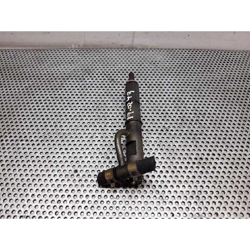 Recambio de inyector para nissan serie l 35.08 referencia OEM IAM KBAL85P48 46930 BOSCH - Blanco 2