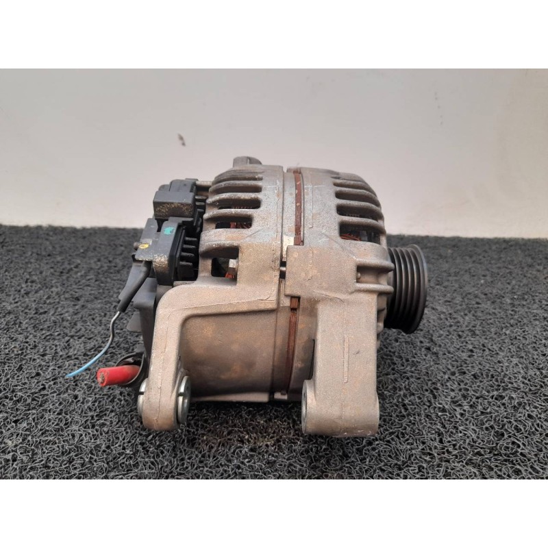 Recambio de alternador para opel astra gtc enjoy referencia OEM IAM 0124425025 55556071 BOSCH - Negro 5