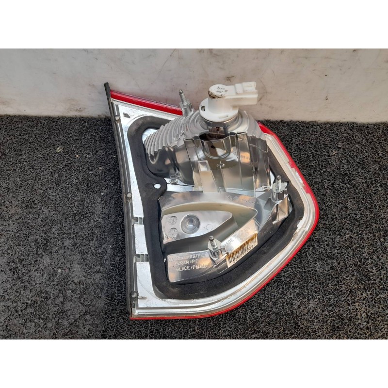 Recambio de piloto trasero derecho interior para citroën c4 picasso sx referencia OEM IAM 9653547677 2