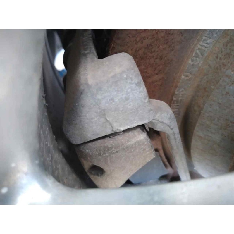 Recambio de pinza de freno trasera izquierda para chevrolet camaro cabrio piel referencia OEM IAM   