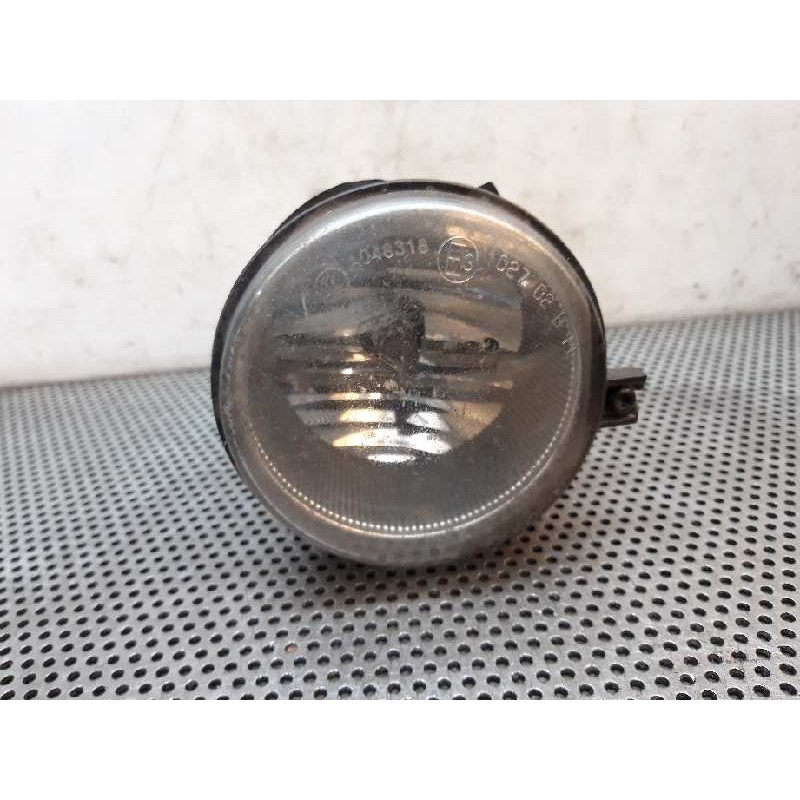 Recambio de faro antiniebla derecho para chrysler voyager (rg) 2.8 crd lx grand voyager referencia OEM IAM   