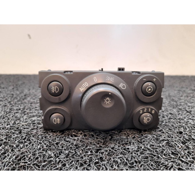 Recambio de mando luces para opel astra gtc enjoy referencia OEM IAM 13100124 LK04063000 