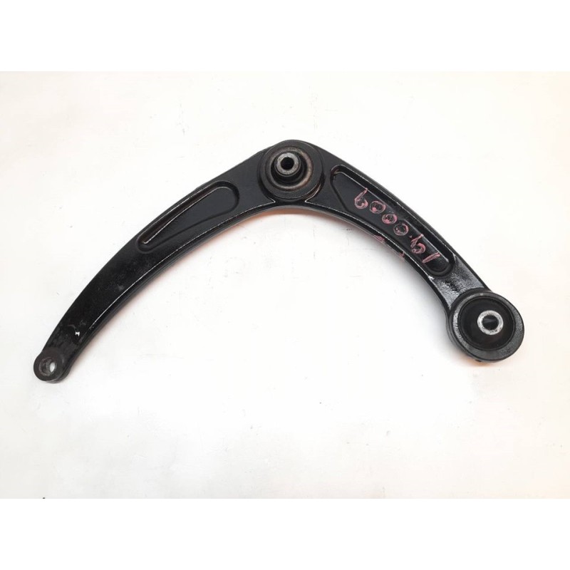 Recambio de brazo suspension inferior delantero derecho para citroën c4 coupe vtr plus referencia OEM IAM 396  