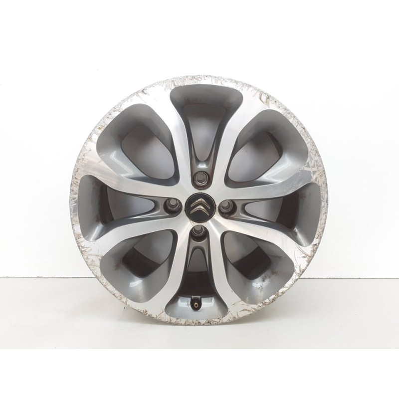 Recambio de llanta para citroën c3 exclusive referencia OEM IAM 9682387680  