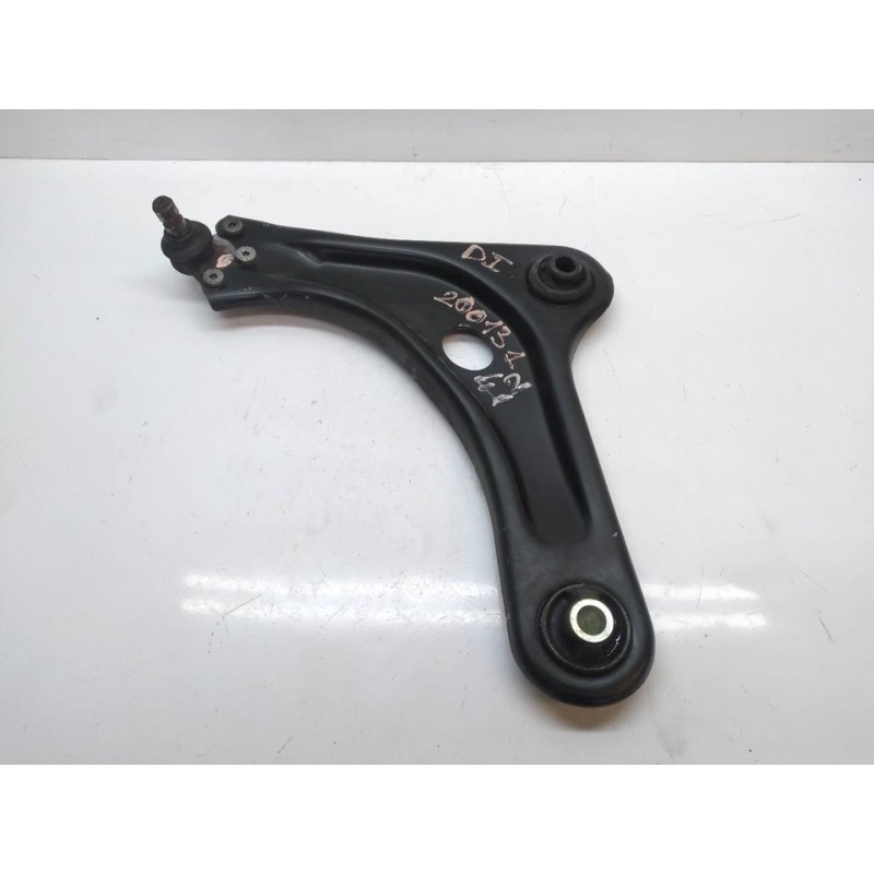 Recambio de brazo suspension inferior delantero izquierdo para citroën c3 attraction referencia OEM IAM   