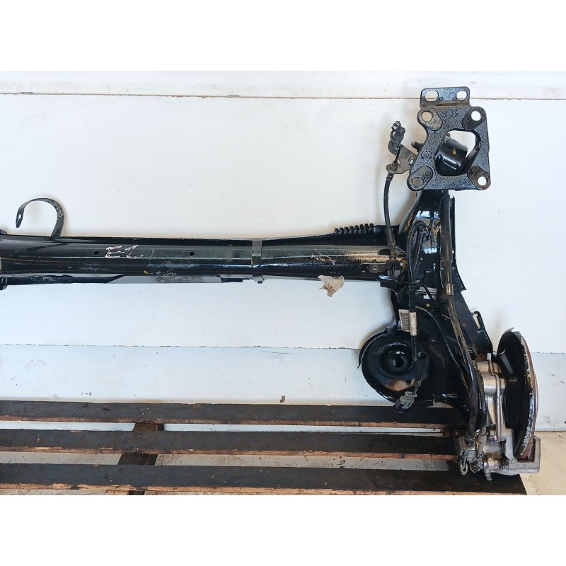 Recambio de puente trasero para opel combo life expression referencia OEM IAM P11500170809 - Marrón 4