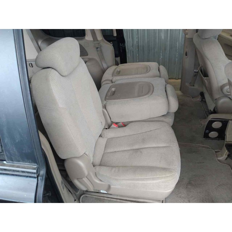 Recambio de asientos trasero derecho para kia carnival 2.9 crdi vgt active referencia OEM IAM - Negro 2