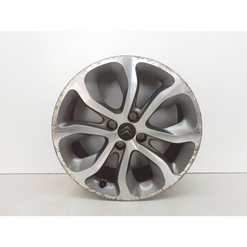 Recambio de llanta para citroën c3 exclusive referencia OEM IAM 9682387680  