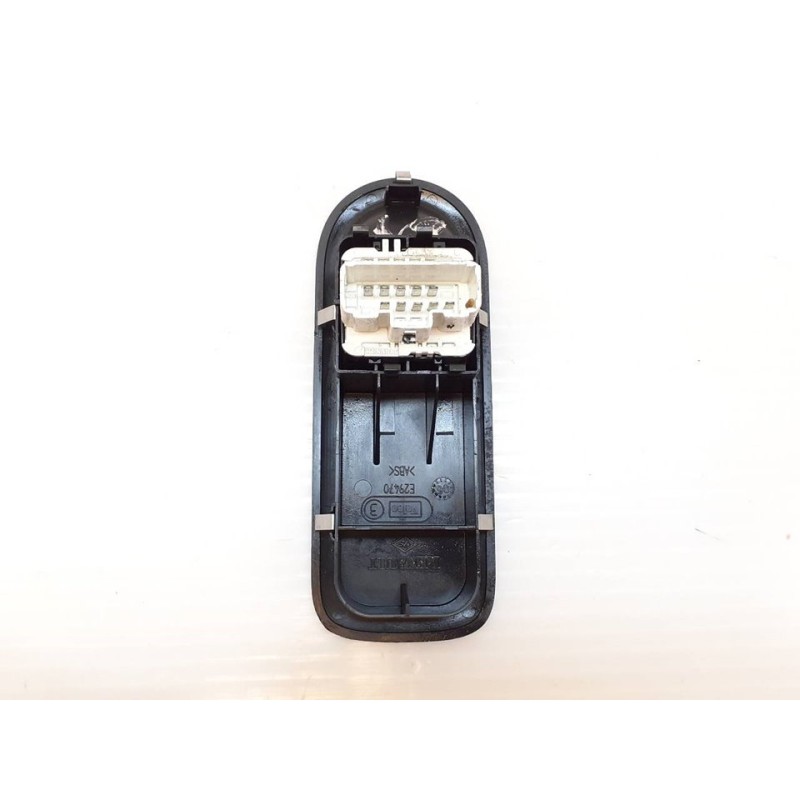 Recambio de mando elevalunas delantero izquierdo para renault clio iii confort dynamique referencia OEM IAM 8200356519 - Negro 3
